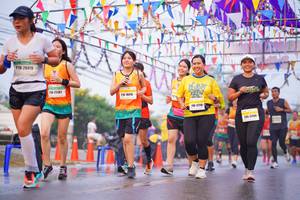 BIB: 20419, 252, 10416
                            <button type="button" onclick="openModal(9958699)" class="btn btn-primary btn-sm float-right btn-popup" data-toggle="modal" data-target=".modal-high-quality">
                        <i class="fas fa-shopping-cart"></i> Add to Cart
                    </button>
                                            <button type="button" onclick="isThisMe(9958699, true)" class="btn btn-success btn-sm float-right btn-popup btn-isme hidden" data-toggle="tooltip" data-placement="bottom" title="นี่คือรูปของคุณใช่ไหม คลิกที่นี่เพื่อเอาเข้าอัลบั้ม">
                        <i class="fas fa-plus"></i> Add to album
                    </button>
                    <button type="button" onclick="isThisMe(9958699, false)" class="btn btn-warning btn-sm float-right btn-popup btn-isnotme hidden">
                        <i class="fas fa-ban"></i> Remove from album
                    </button>
